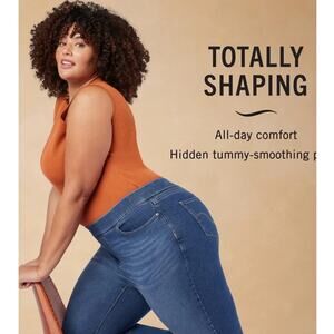 5068)Levi's Signature Women  Curvy Totally Shaping Pullon Skinny Jeans 28L 39/32